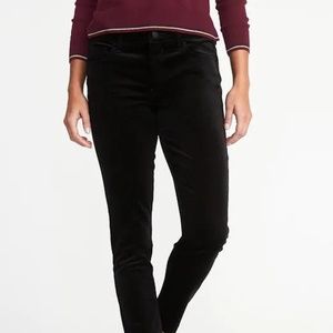 Mid-Rise Rockstar Super Skinny Velvet Pants